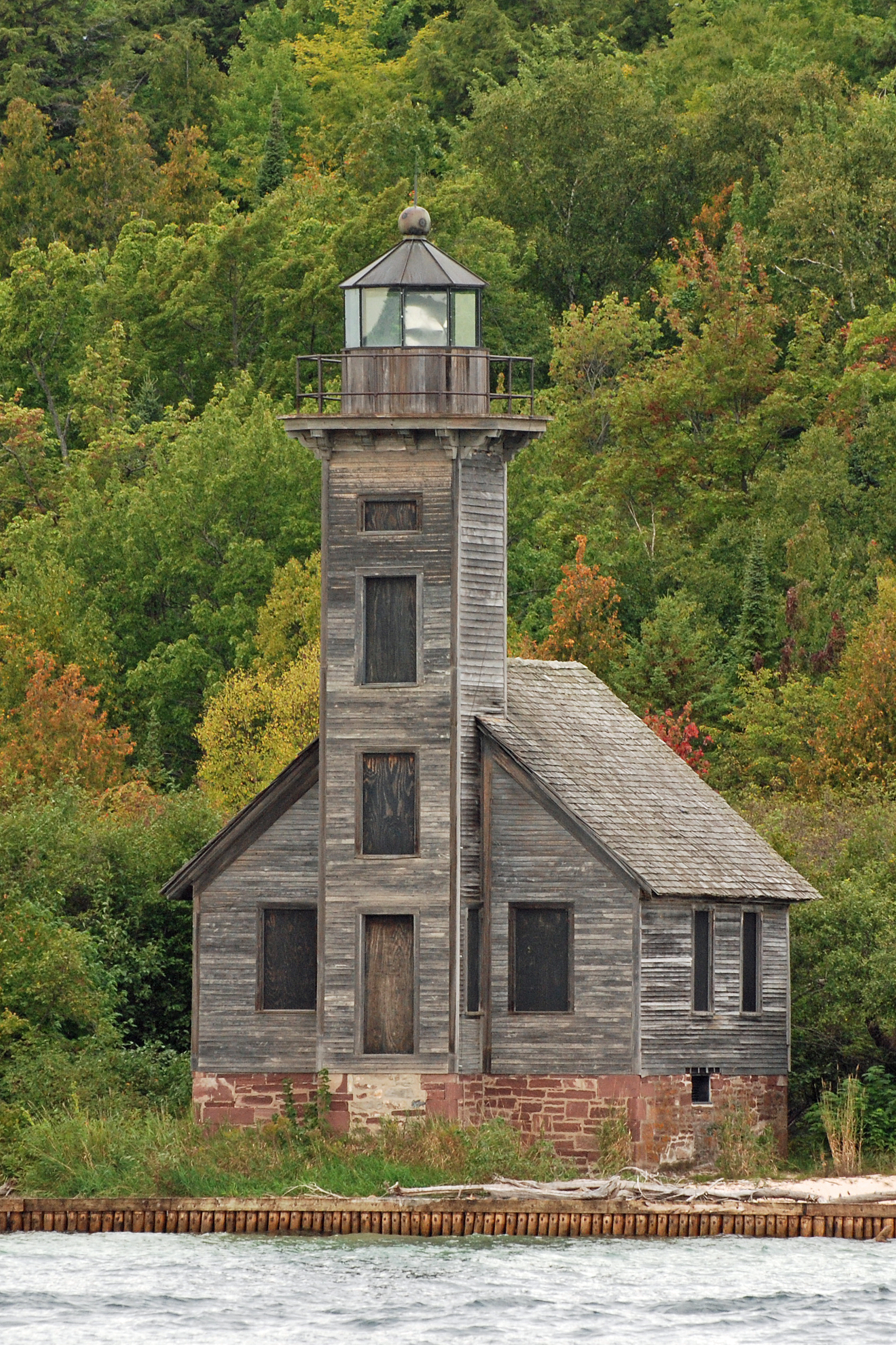 grand-island-east-channel-lighthouse